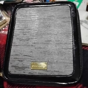 Steve Madden Tablet Case Black Gray